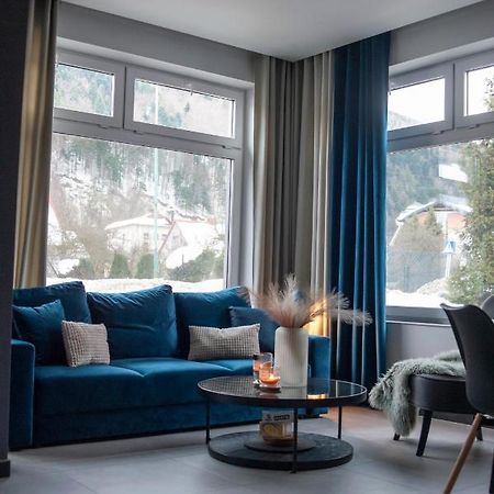 Grey Apartamenty Przy Skoczni & Ski Bus Щирк Екстер'єр фото